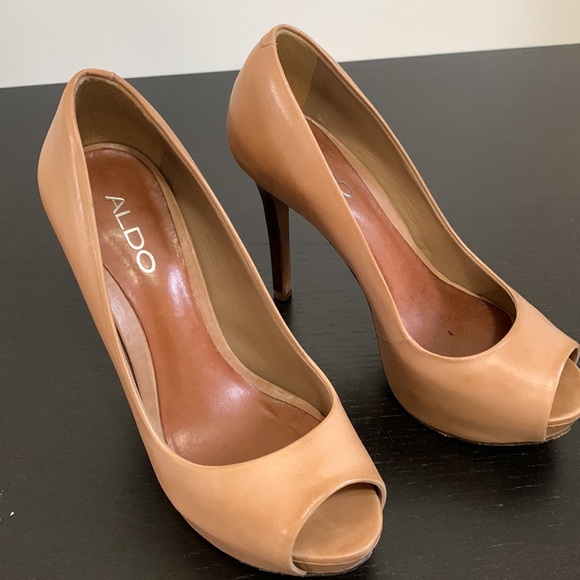 ALDO platform genuine leather high heel - Picture 12 of 13